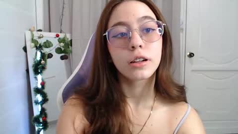   online show from November 28, 2025, 1:03 pm