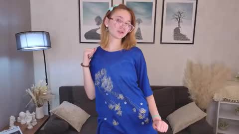 Eliza online show from October 17, 2025, 10:07 am