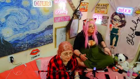 Blakely Morningstar   online show from April 1, 2026, 3:42 pm