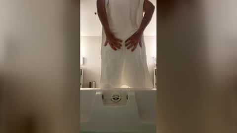 Snapshot of blancoo0102 chatting on March 2, 2026, 5:08 am blancoo0102 online show from March 2, 2026, 5:08 am