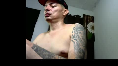 Snapshot of blase1222 chatting on June 3, 2026, 7:00 am blase1222 online show from June 3, 2026, 7:00 am