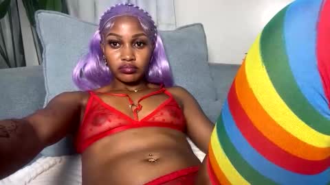 Hot ronn online show from March 2, 2026, 8:04 pm