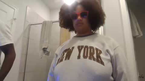 BLESSICA  EDDIE LOVE online show from February 8, 2026, 5:38 pm