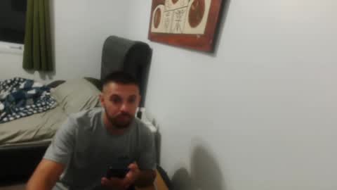 Snapshot of bleunuit43 chatting on October 13, 2025, 12:54 am bleunuit43 online show from October 13, 2025, 12:54 am