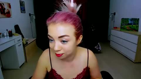 Nicole online show from December 20, 2024, 7:12 am