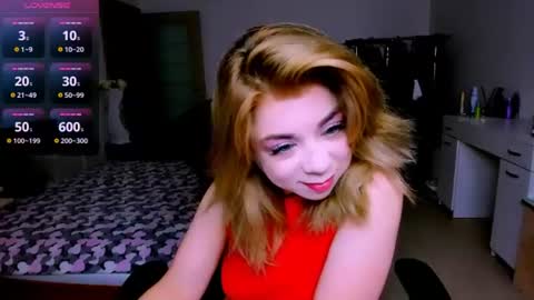Snapshot of blinkofeyess chatting on July 1, 2026, 9:00 am Nicole online show from July 1, 2026, 9:00 am