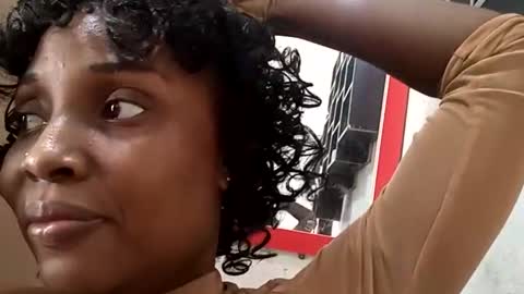 Lola online show from January 20, 2025, 11:24 am