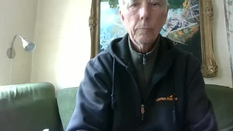 Snapshot of blomkuk chatting on June 17, 2026, 8:39 am blomkuk online show from June 17, 2026, 8:39 am