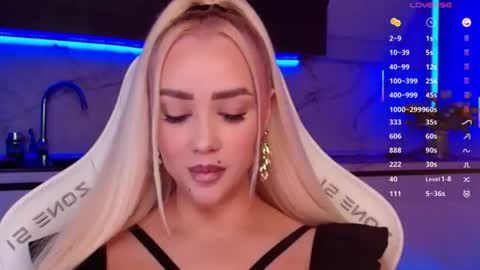 Snapshot of blond_diamond chatting on June 29, 2026, 9:48 pm Lana online show from June 29, 2026, 9:48 pm