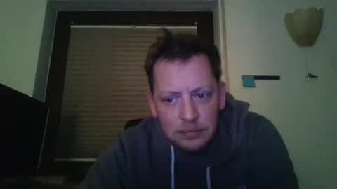 blonde32m online show from December 22, 2024, 3:33 am