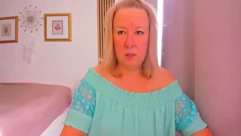 Nicole online show from March 6, 2025, 9:58 am