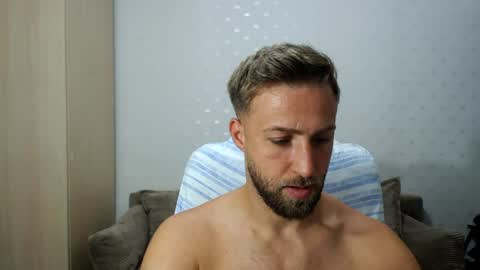 Mr Blond online show from August 9, 2026, 8:58 pm