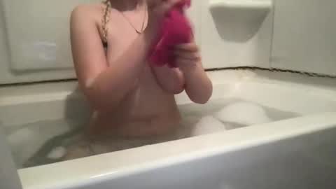 BlondeBaby online show from December 15, 2025, 2:21 pm