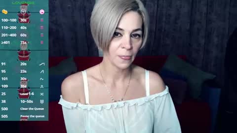 Snapshot of blondemommy_77 chatting on December 30, 2024, 8:25 pm Lola online show from December 30, 2024, 8:25 pm