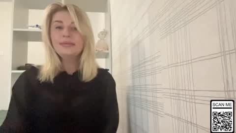 blondie_xoxoxo online show from November 17, 2025, 7:58 am