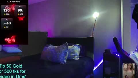 Snapshot of blondiebubblebooty chatting on June 24, 2026, 3:38 am Bubbles online show from June 24, 2026, 3:38 am