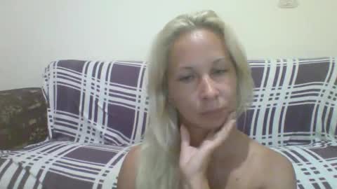 BlondiePam online show from October 18, 2025, 5:57 pm