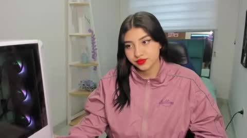 bloom_flower1 online show from January 12, 2026, 7:08 pm