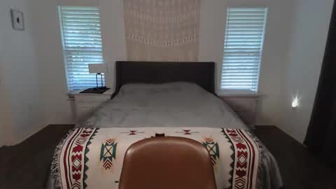 Snapshot of blowjobboss chatting on November 25, 2025, 5:35 pm Sarah Zee online show from November 25, 2025, 5:35 pm