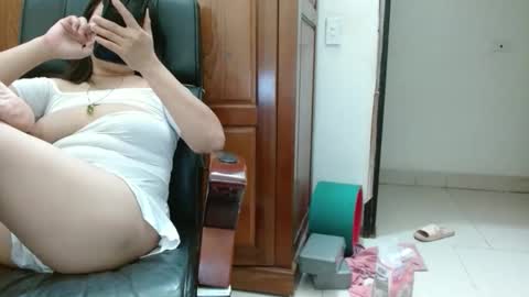 blowy079 online show from October 14, 2025, 1:28 am