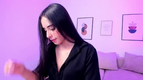 Snapshot of blue_angeel chatting on April 21, 2026, 1:06 pm blue_angeel online show from April 21, 2026, 1:06 pm