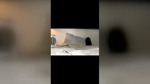 blue_cum_bunny123 online show from December 14, 2025, 2:39 am