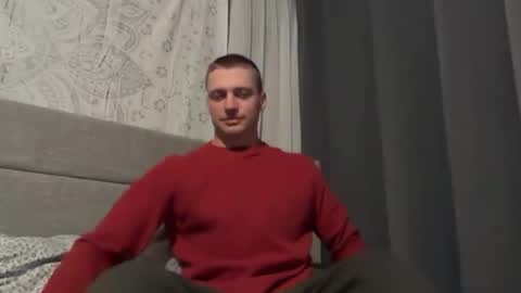 Snapshot of blue_eyed_beau chatting on April 12, 2026, 3:00 am Beau online show from April 12, 2026, 3:00 am