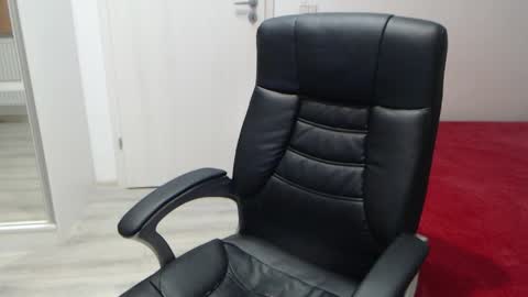 Juliet online show from April 20, 2026, 4:21 pm