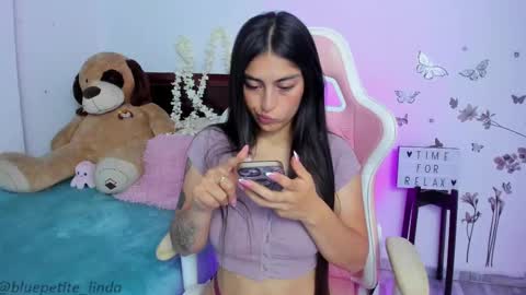 Linda  online show from March 12, 2025, 4:24 pm