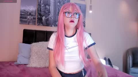 blue_sixx online show from June 4, 2026, 10:27 pm