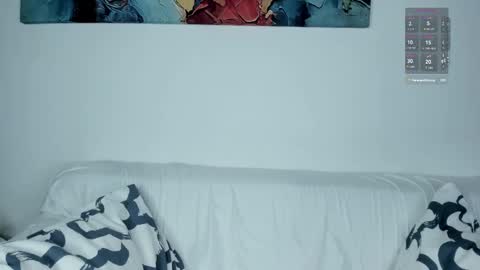 Sophie  online show from February 15, 2026, 7:51 am