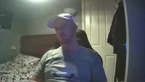 bluebirdflame1 online show from October 31, 2025, 8:10 pm