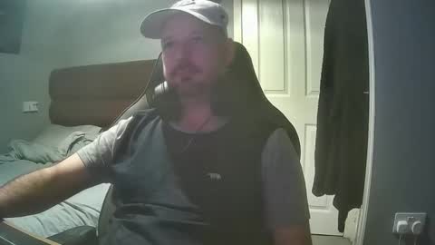 bluebirdflame1 online show from March 1, 2026, 12:34 am