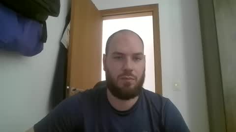 Blue online show from March 6, 2025, 6:05 pm