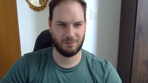 Blue online show from November 25, 2025, 6:08 pm