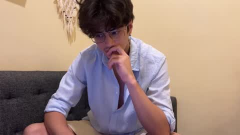 Snapshot of bluedaan chatting on February 10, 2025, 1:46 am Daan online show from February 10, 2025, 1:46 am
