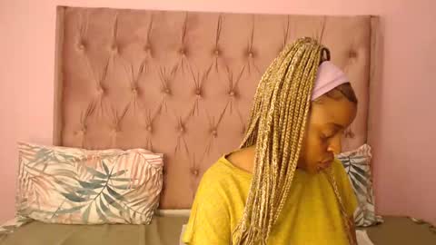 Tee online show from March 9, 2025, 9:02 am