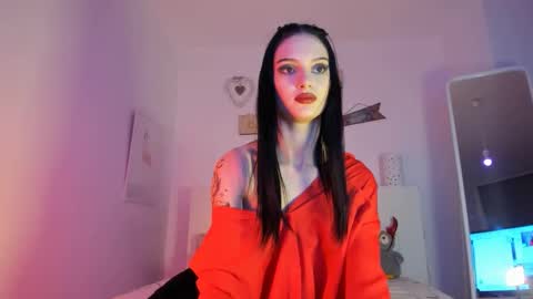 blueee_diamond online show from November 9, 2025, 12:31 am