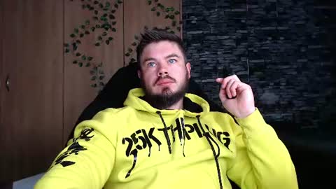 blueeyeboy0 online show from July 23, 2026, 7:17 am