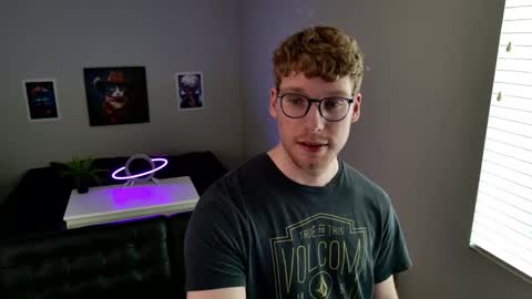 blueeyedtallguy online show from February 25, 2026, 8:51 pm