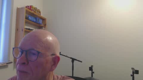 Snapshot of blueeyesn8 chatting on December 28, 2024, 9:52 am blueeyesn8 online show from December 28, 2024, 9:52 am