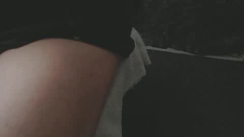 Snapshot of blueeyesn8 chatting on January 22, 2025, 12:27 pm blueeyesn8 online show from January 22, 2025, 12:27 pm