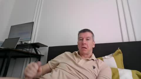 Snapshot of blueeyesteele chatting on June 29, 2026, 11:10 am blueeyesteele online show from June 29, 2026, 11:10 am