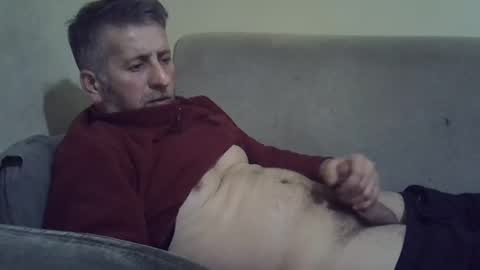 Snapshot of bluehot59 chatting on December 24, 2024, 6:06 pm blue online show from December 24, 2024, 6:06 pm