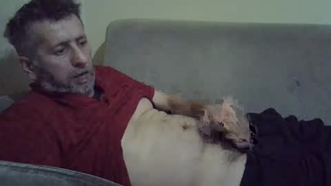 Snapshot of bluehot59 chatting on January 2, 2025, 5:18 pm blue online show from January 2, 2025, 5:18 pm