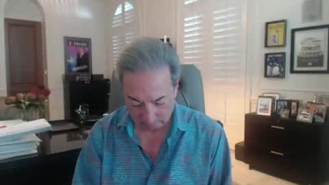 Snapshot of blueisles chatting on December 23, 2024, 8:36 pm blueisles online show from December 23, 2024, 8:36 pm