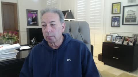 Snapshot of blueisles chatting on January 4, 2025, 4:11 pm blueisles online show from January 4, 2025, 4:11 pm