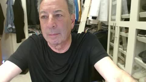 Snapshot of blueisles chatting on February 11, 2025, 2:46 am blueisles online show from February 11, 2025, 2:46 am