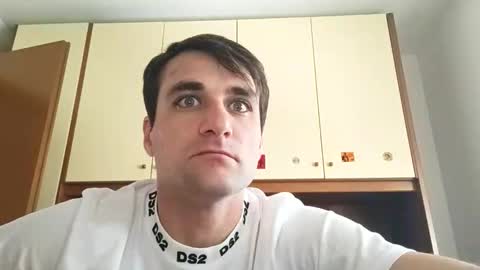 bluejoee online show from April 7, 2026, 10:15 am