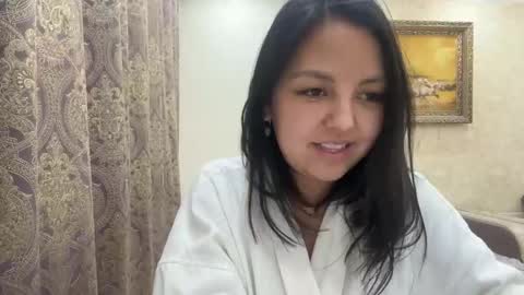 Snapshot of bluesilk_sins chatting on January 13, 2026, 5:18 pm bluesilk_sins online show from January 13, 2026, 5:18 pm